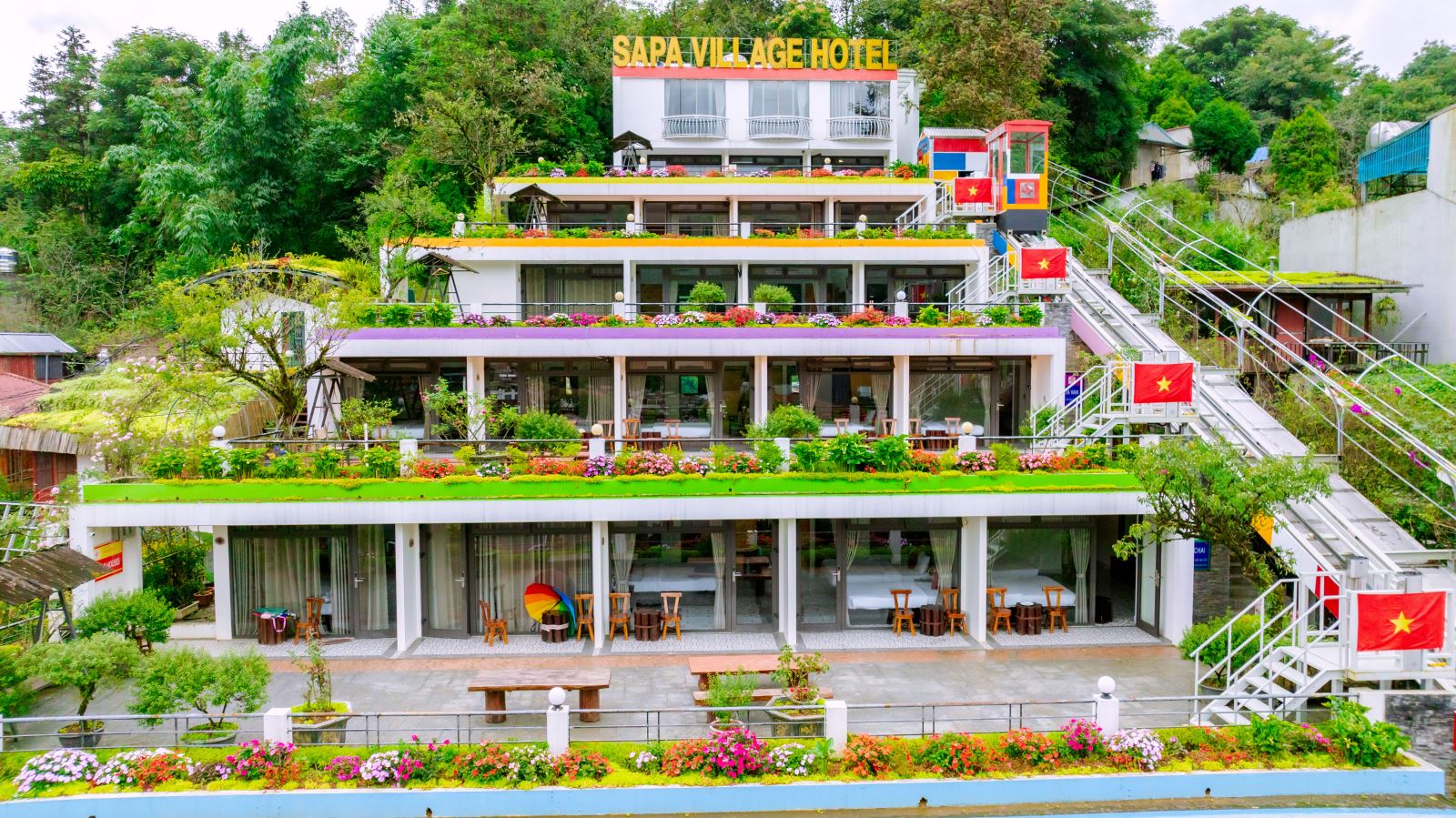 Sapa Village Hotel - sunset 